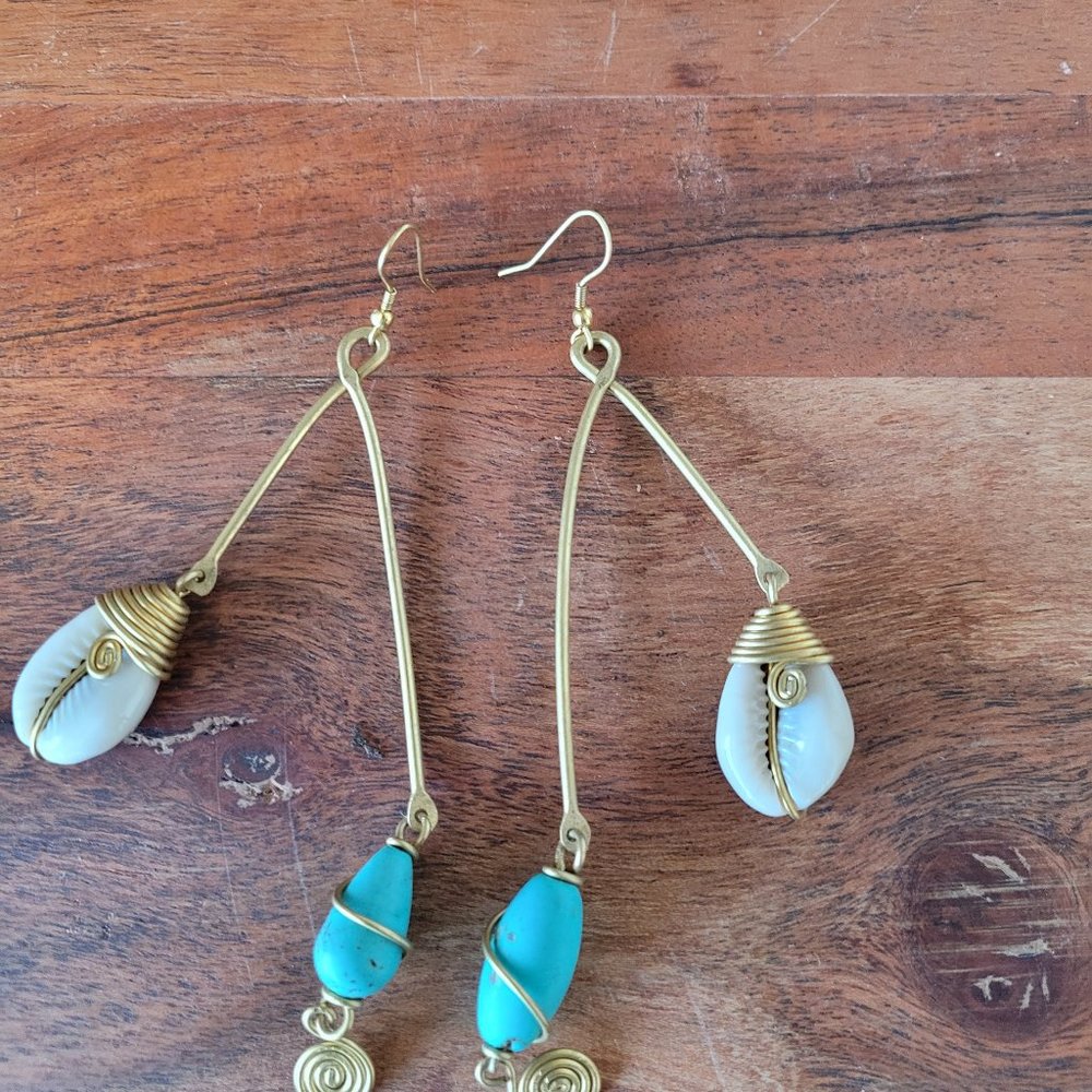 Beautiful Cowrie Earrings